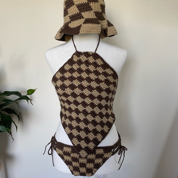 Sold - Picture 2 of 6